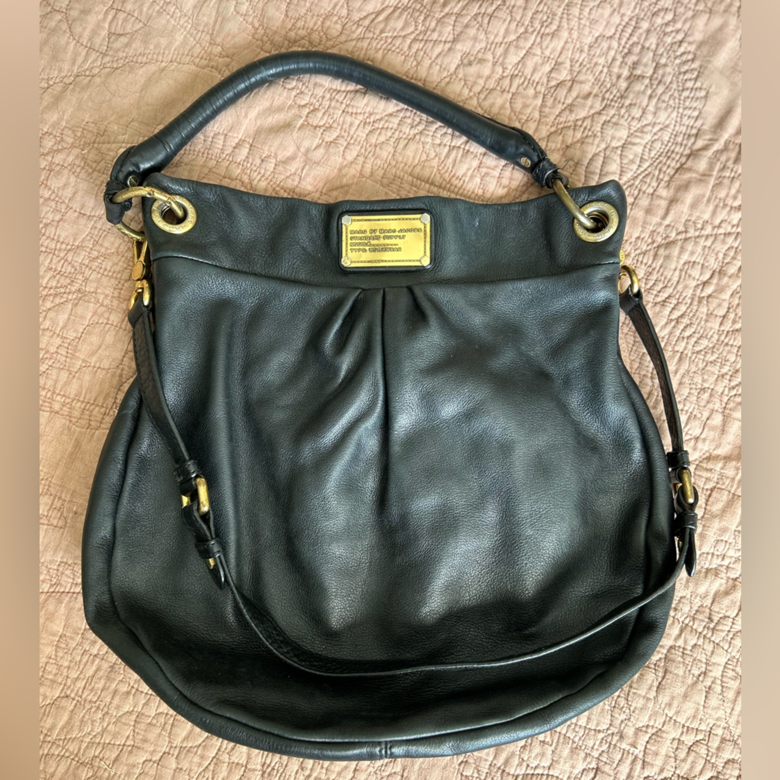 Marc By Marc Jacobs Classic Q Hillier Hobo Bag In Black
